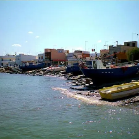 Borgo Dei Pescatori Feriehus Torre San Gennaro